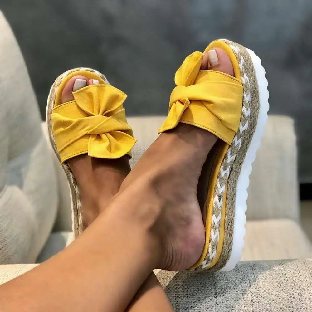 Bow Platform Slipper