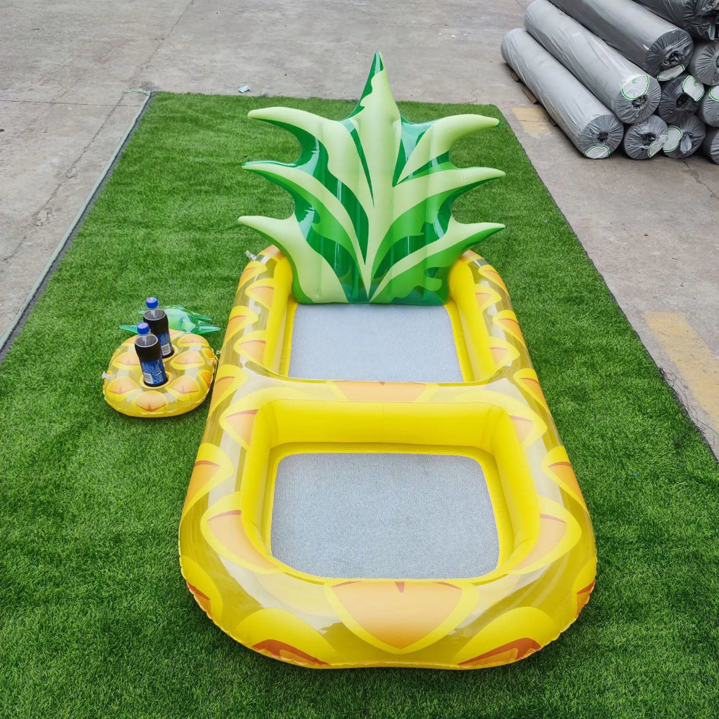 Inflatable Pineapple Floating Row